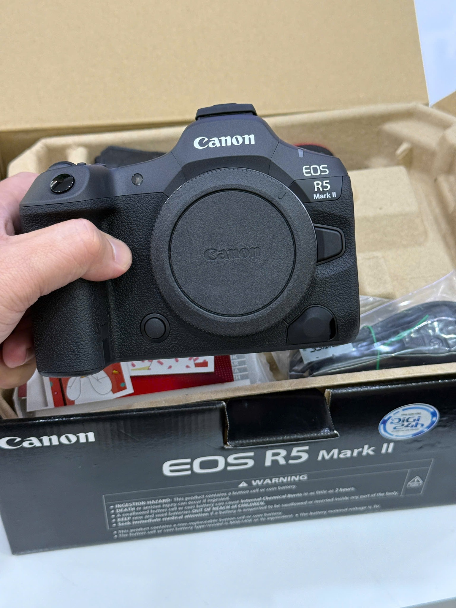 Canon EOS R5 Mark II , Canon EOS R3 , Canon EOS R5 , Canon EOS R6 Mark II , Nikon Z9 , Nikon Z8 - foto 2