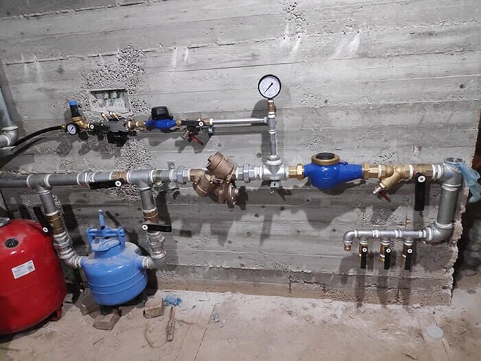 תיק עור שחור ואופנתי