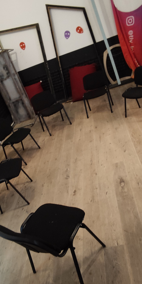 מפגש קבוצות (בקרוב)