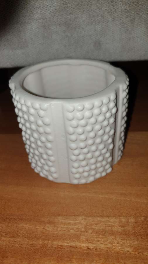 Osłonka doniczka ceramiczna biała ozdobna  2