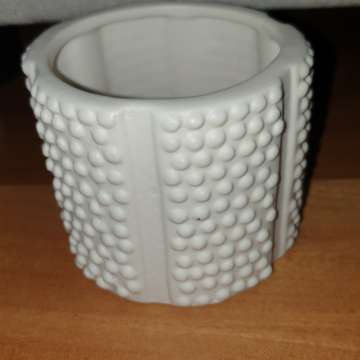 Osłonka doniczka ceramiczna biała ozdobna 