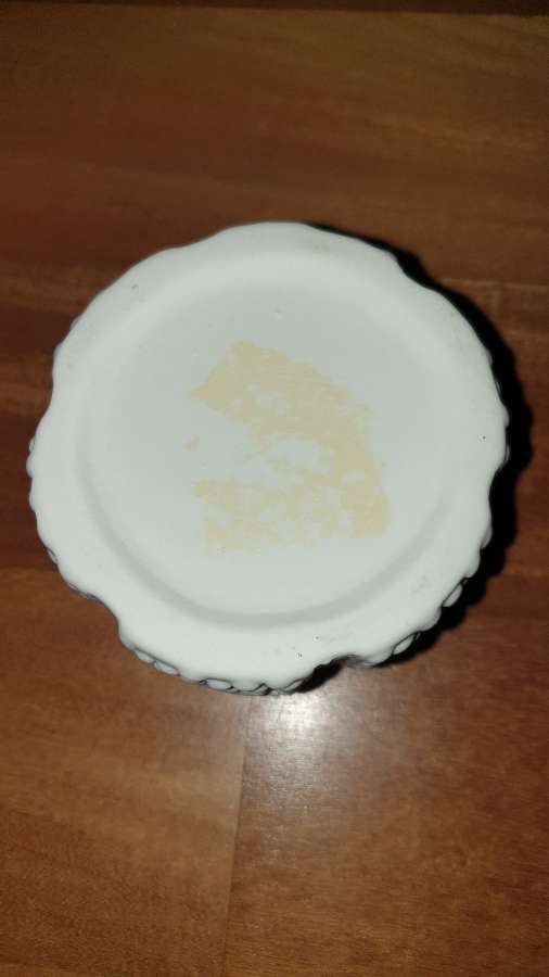 Osłonka doniczka ceramiczna biała ozdobna  4