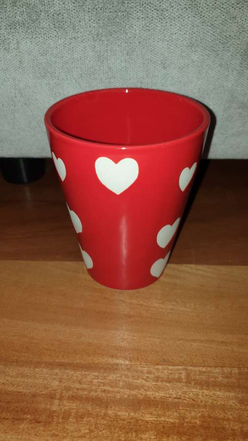 Osłonka czerwona w białe serca, ceramiczna 2