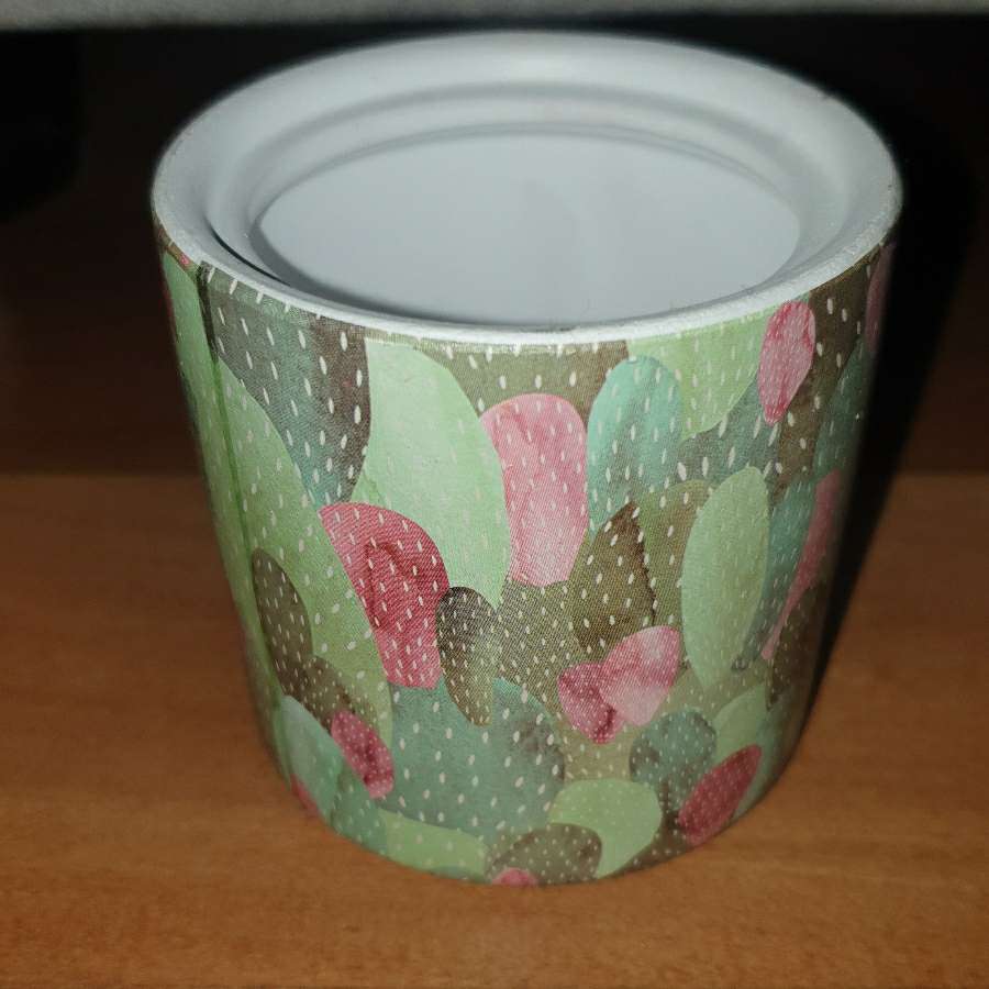 Osłonka, doniczka ceramiczna z kaktusami