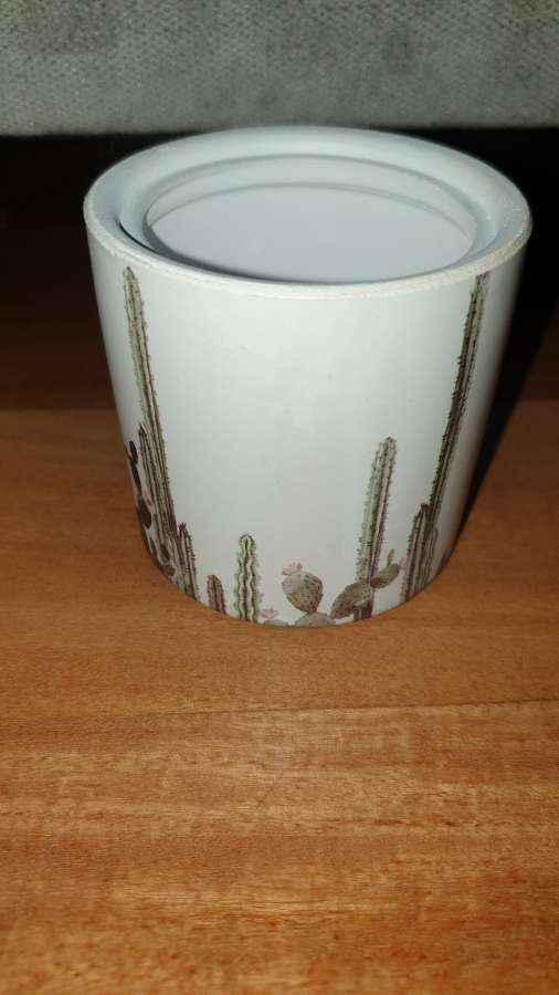 Osłonka doniczka ceramiczna z kaktusami 2