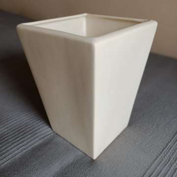 Duża ceramiczna osłonka