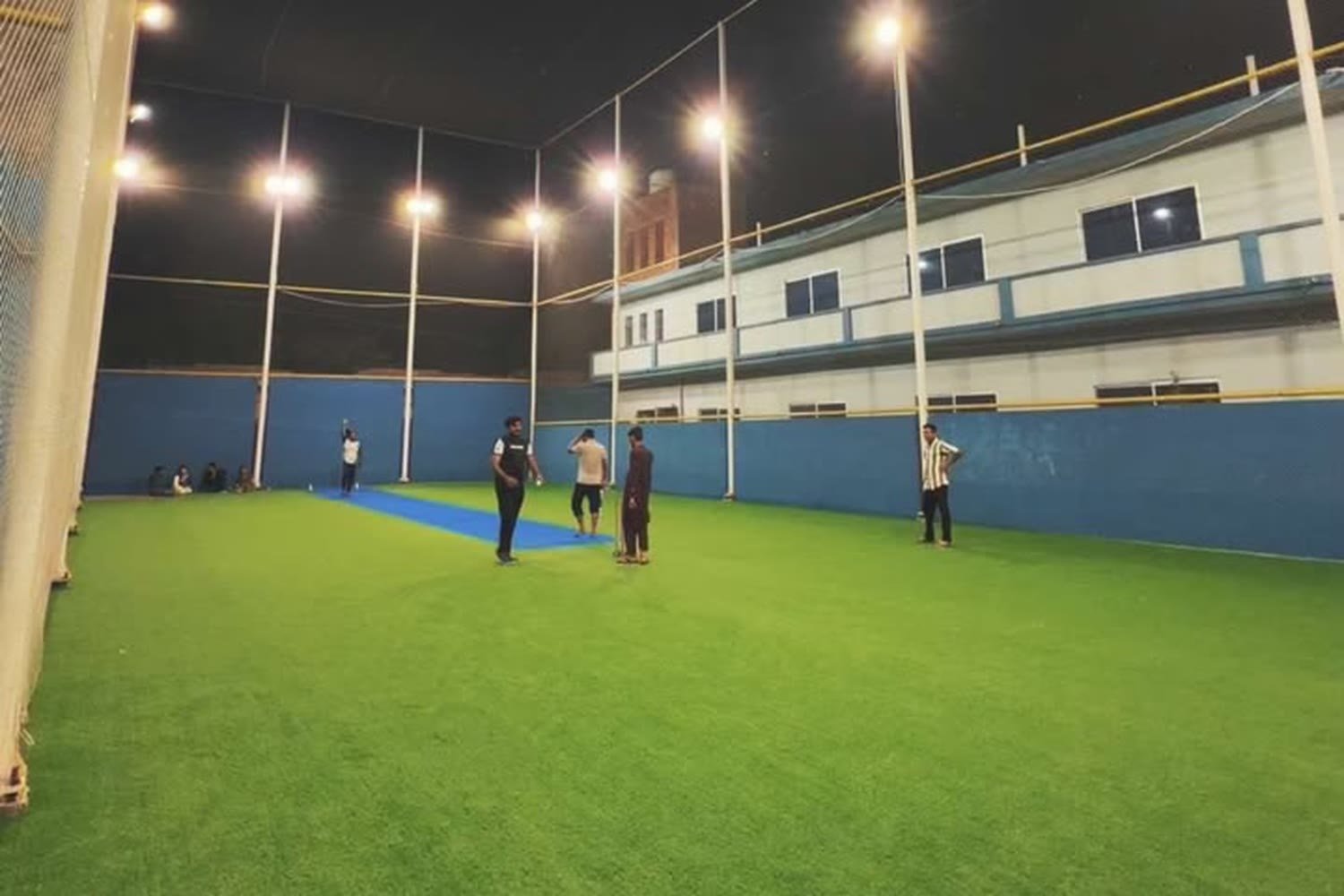 The Dugout cricket indoor photo 5