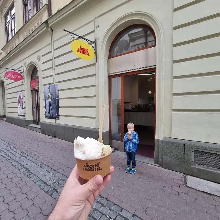 JEŠTĚ jednu