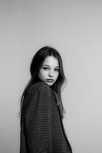 commercial, blackandwhite, portrait, fashion