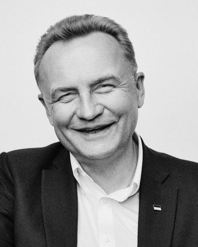 blackandwhite, photojournalism, portrait, content