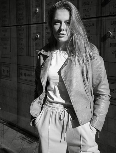 boudoir, blackandwhite, street, glamour, portrait