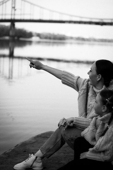 blackandwhite, children, street, family, portrait