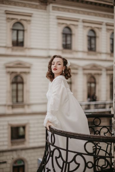 glamour, content