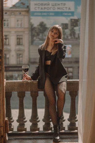 portrait, content, street