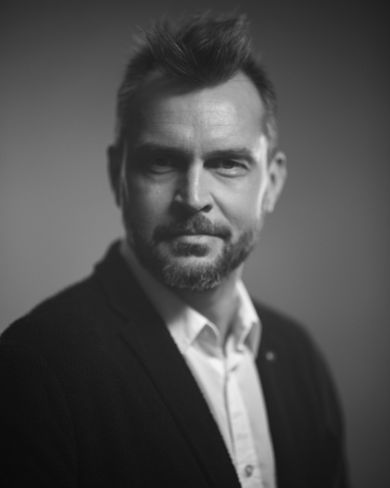 portrait, content, blackandwhite