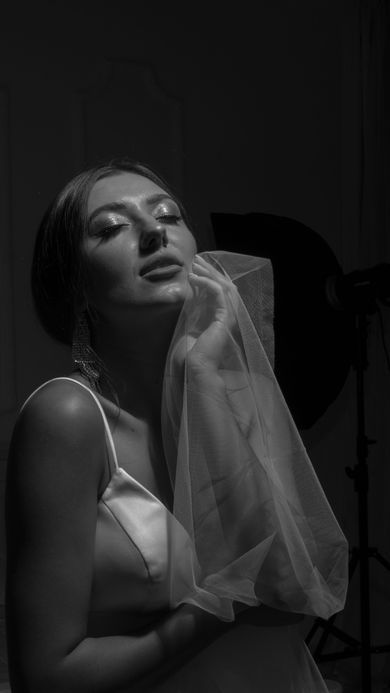 glamour, blackandwhite