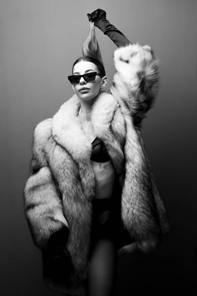 commercial, blackandwhite, content, fashion