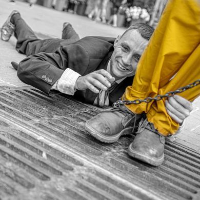 blackandwhite, street, photojournalism, portrait, content