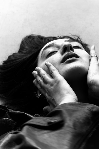 commercial, blackandwhite, portrait, content