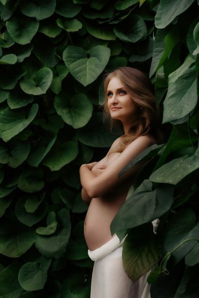 maternity, portrait