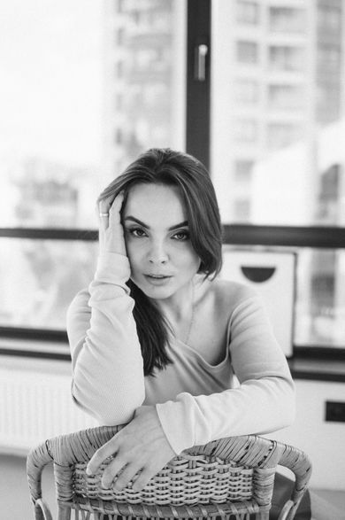 commercial, blackandwhite, portrait, content