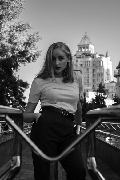 blackandwhite, street, portrait, content