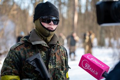 street, ukraine, photojournalism, portrait, content