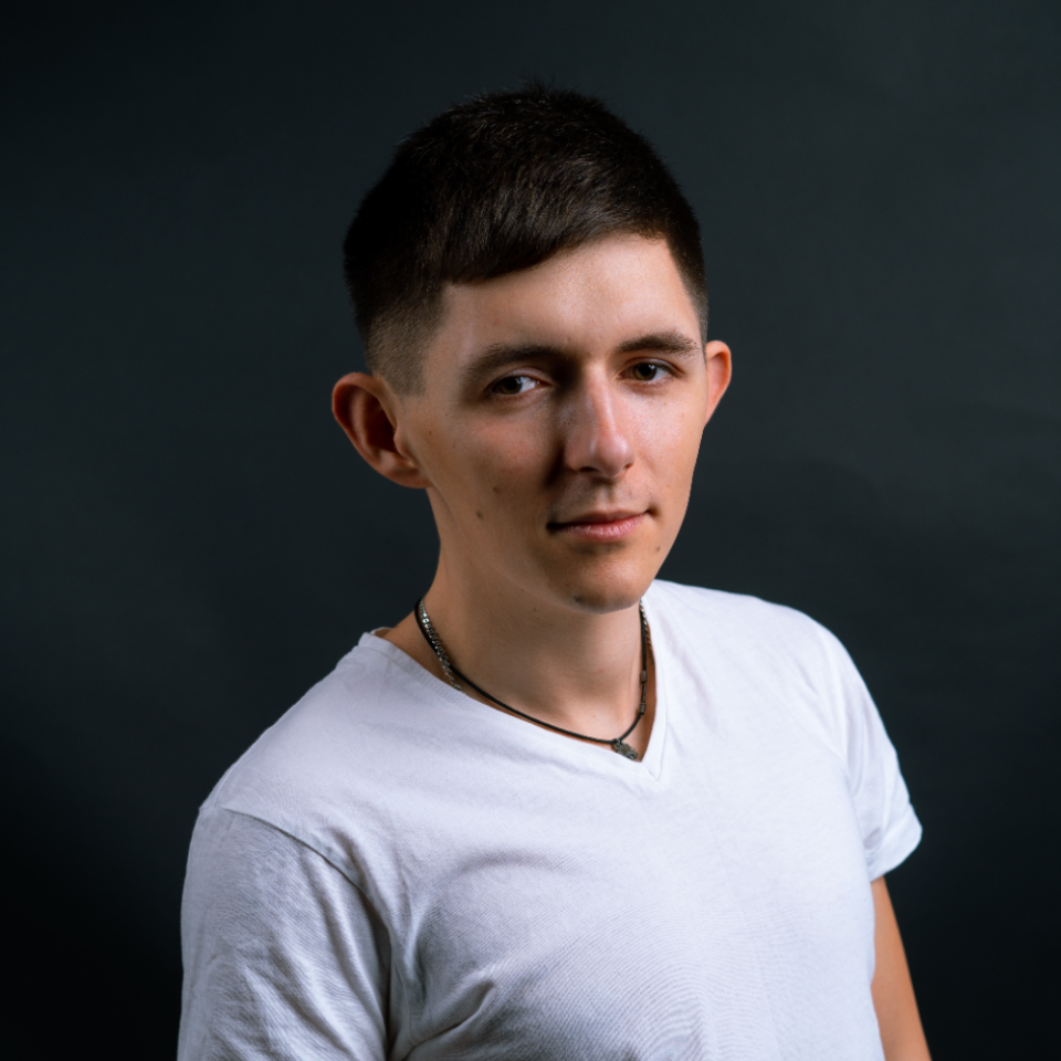 Сергей Леонтьев