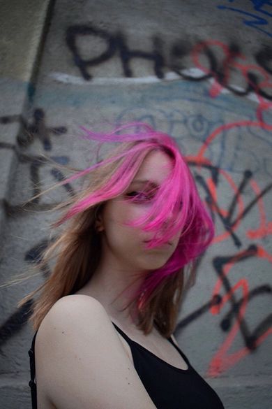 commercial, exterior, portrait, content, street
