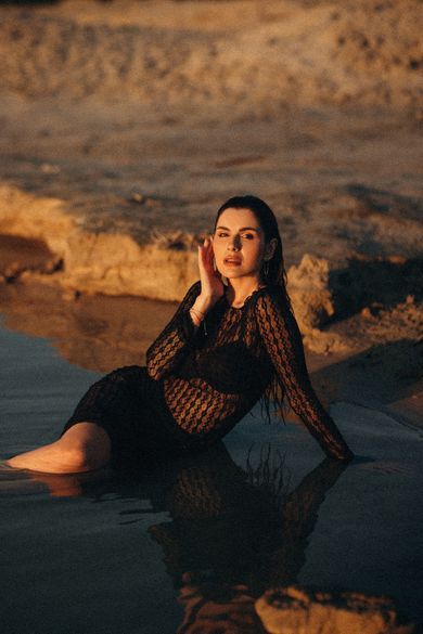 nature, portrait, content