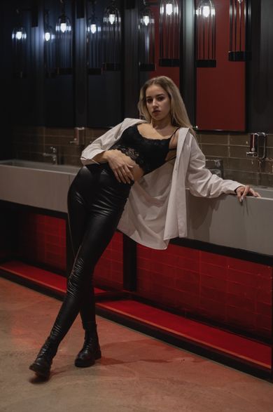 commercial, portrait, content, street, fashion