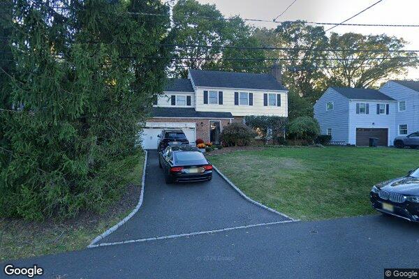 Street view of 305 Baker Ave, Westfield, NJ 07090