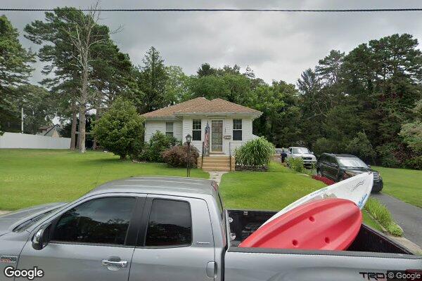 Street view of 138 Davis Ave, Absecon, NJ 08201