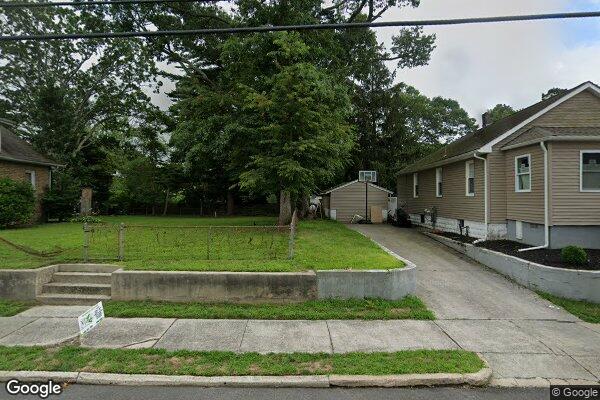 Street view of 253 E Wyoming Ave, Absecon, NJ 08201