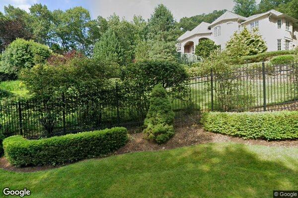 Street view of 52 Buckingham Dr, Alpine, NJ 07620