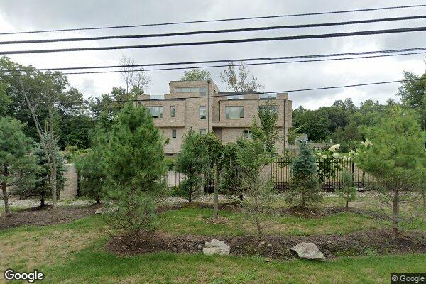 Street view of 92 Ruckman Rd, Alpine, NJ 07620