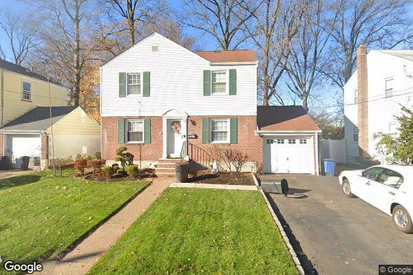 Street view of 104 Hillcrest, Dumont, NJ 07628