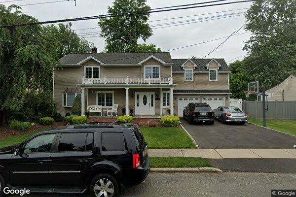Street view of 110 Roxbury, Dumont, NJ 07628
