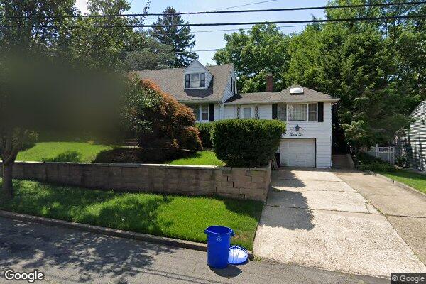 Street view of 22 Roxbury Rd, Dumont, NJ 07628