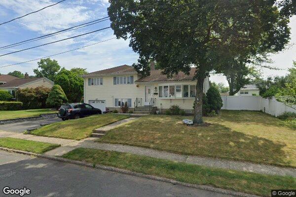 Street view of 71 Harding Ave, Dumont, NJ 07628