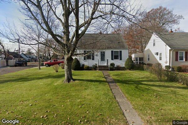 Street view of 76 Hickory, Dumont, NJ 07628