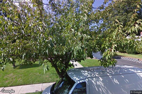 Street view of 82 Pleasant Ave, Dumont, NJ 07628