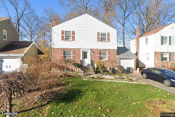 Street view of 98 Hillcrest, Dumont, NJ 07628