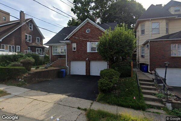 Street view of 1010 Maple Ave, Ridgefield, NJ 07657