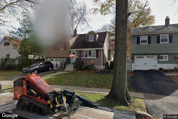 Street view of 386 Walnut St, Ridgefield, NJ 07657