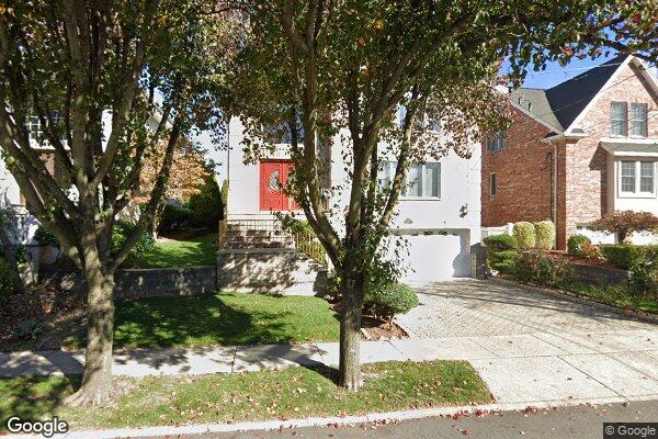 Street view of 831 Maple Ave, Ridgefield, NJ 07657