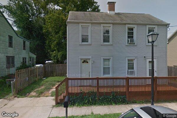 Street view of 226 Delaware St, Fieldsboro, NJ 08505