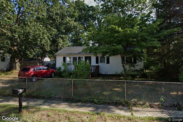 Street view of 606 Berkeley Dr, Pemberton, NJ 08015