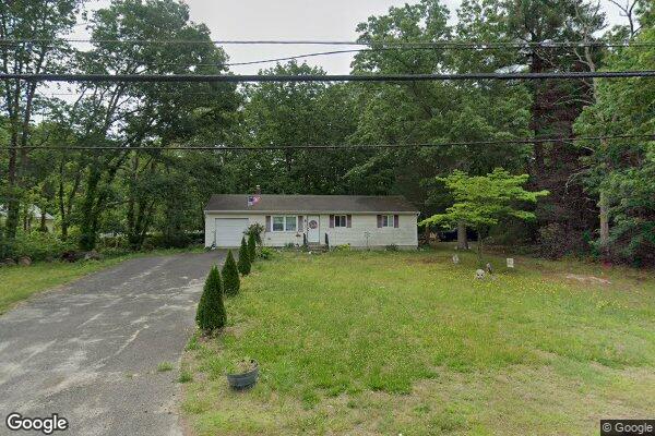 Street view of 104 Garfield Ave, Chesilhurst, NJ 08089