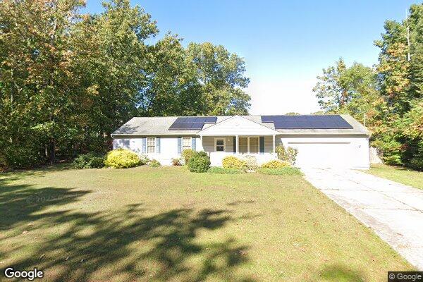 Street view of 105 Arthur Ave, Chesilhurst, NJ 08089
